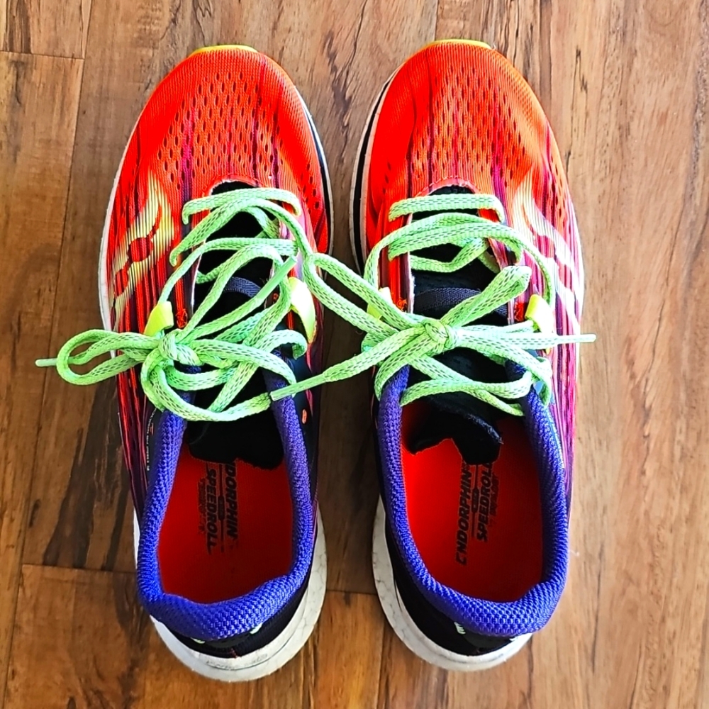 Saucony running shoes, endorphin pro 2